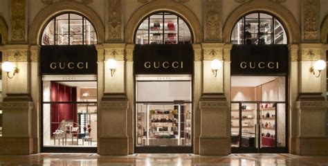 negozio di abbigliamento gucci|gucci virtual store.